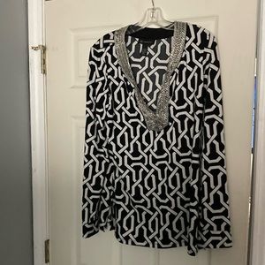 Inc black and white long sleeve top